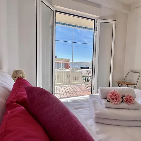Apartamento Playa Mar Frente Al Mar, Terraza Y Parking *